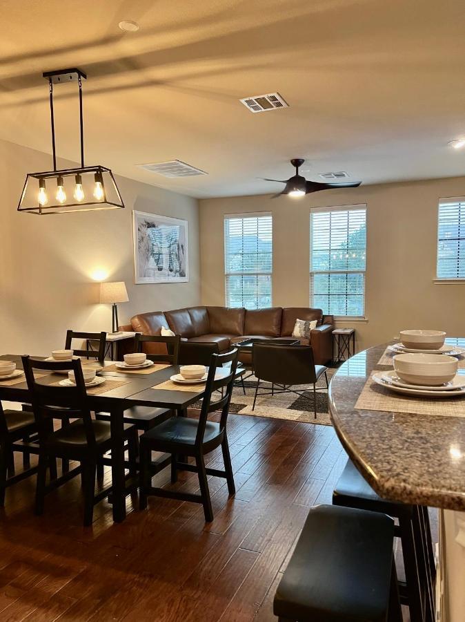 הוילה פלאנו Luxury Legacy West Townhouse מראה חיצוני תמונה
